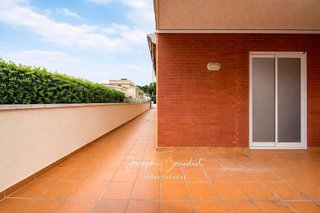 Piso en venta en Lluminetes en Castelldefels