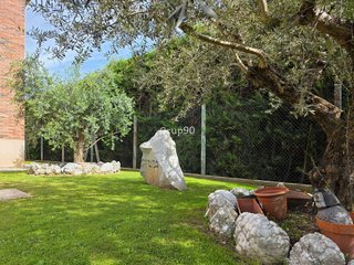 Chalet en venta en Joc de la Bola - Camps d'Esports - Ciutat Jardí - Montcada en Lleida