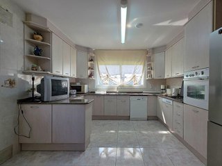 Chalet en venta en Joc de la Bola - Camps d'Esports - Ciutat Jardí - Montcada en Lleida