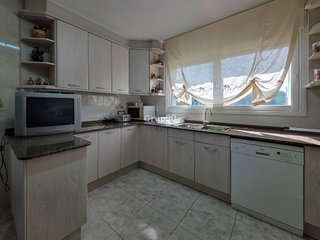 Chalet en venta en Joc de la Bola - Camps d'Esports - Ciutat Jardí - Montcada en Lleida