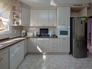 Chalet en venta en Joc de la Bola - Camps d'Esports - Ciutat Jardí - Montcada en Lleida