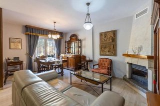 Casa adosada en venta en Maracena