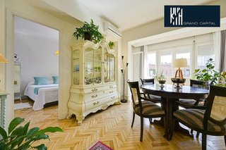 Piso en venta en Eixample Nord – La Devesa en Girona