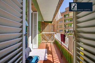 Piso en venta en Eixample Nord – La Devesa en Girona