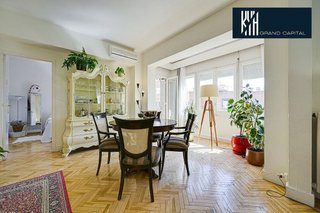 Piso en venta en Eixample Nord – La Devesa en Girona