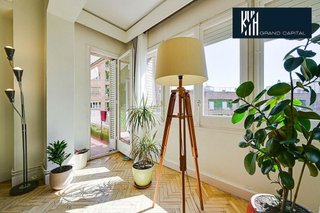 Piso en venta en Eixample Nord – La Devesa en Girona