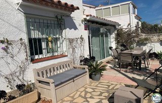 Chalet en venta en Santa Margarida en Roses