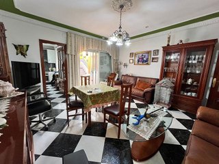 Chalet en venta en Ca n'Oriach en Sabadell