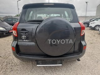 TOYOTA RAV 4 TRACCION 4X4