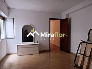 Piso en venta en Pego