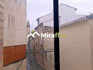 Piso en venta en Pego