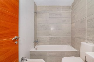 Piso en venta en Campus de la Salud en Granada