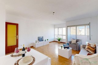 Piso en venta en Barrio de Peral en Cartagena