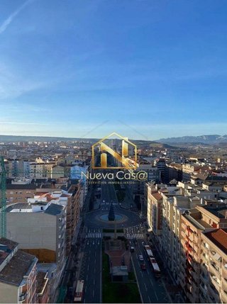Piso en venta en Residencia en Logroño
