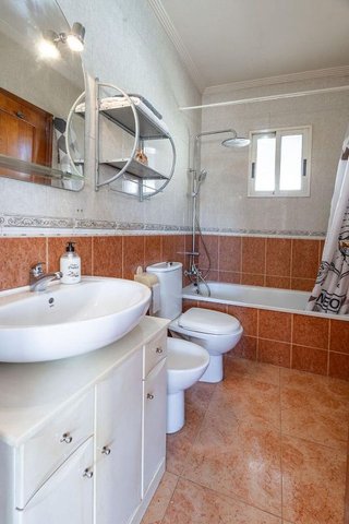 Chalet en venta en La Siesta - El Salado - Torreta en Torrevieja