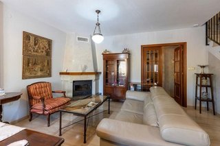 Casa adosada en venta en Maracena