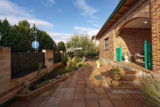 Chalet en venta en Villanueva de la Torre