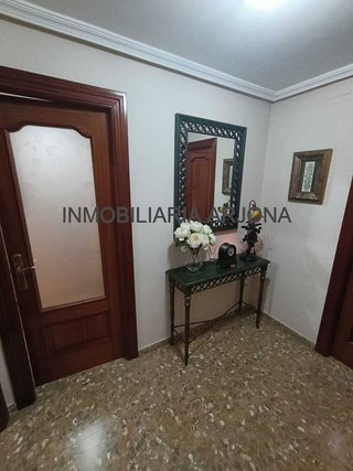 Piso en venta en Lucena
