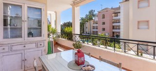 Piso en venta en Los Naranjos - Las Brisas en Marbella