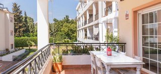 Piso en venta en Los Naranjos - Las Brisas en Marbella