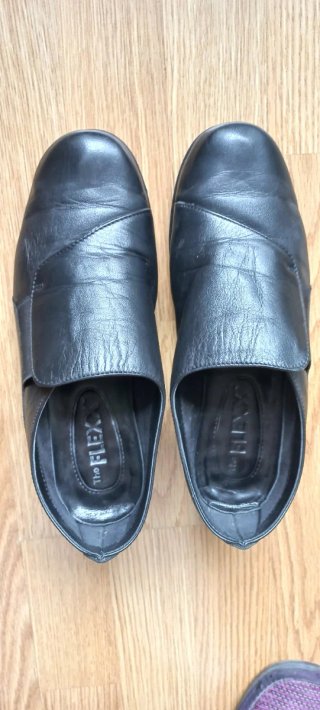 Sabates negres / Zapatos negros The Flexx