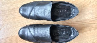 Sabates negres / Zapatos negros The Flexx