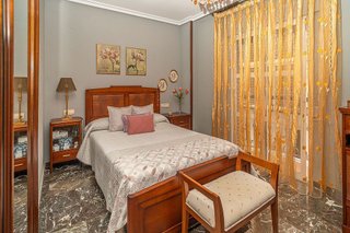 Piso en venta en Linares