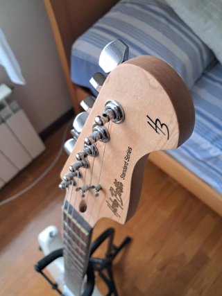 Harley Benton ST-20 WH Guitarra Eléctrica