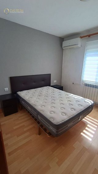 Piso en venta en Peñagrande en Madrid