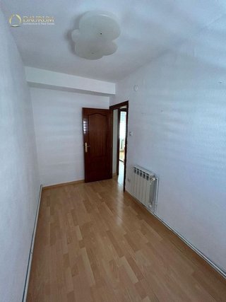 Piso en venta en Peñagrande en Madrid