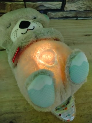 Fisher-Price Peluche Musical Nutria Hora de Dormir