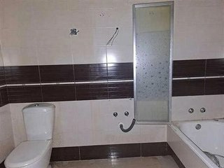 Piso en venta en Villayuventus-Renfe en Parla