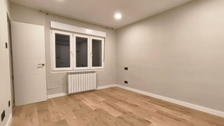 Piso en venta en Laviada en Gijón