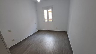 Piso en venta en Pradolongo en Madrid