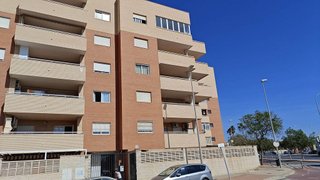 Piso en venta en El Ingenio en Almería