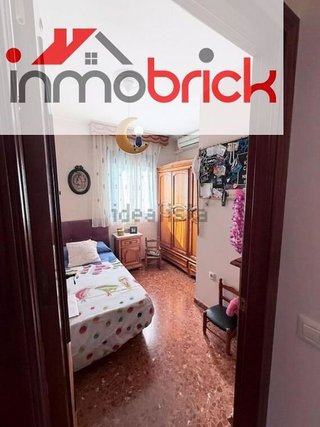 Chalet en venta en Lucena