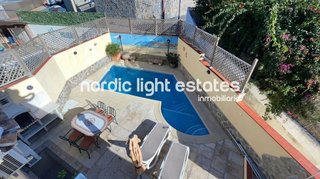 Casa en venta en Urbanización Santa Rosa en Torrox