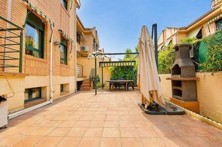 Casa adosada en venta en Fresnos en Torrejón de Ardoz