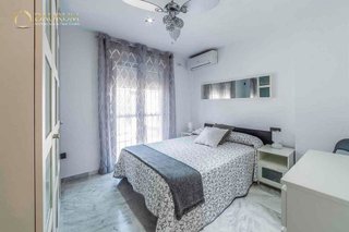 Casa adosada en venta en Centro en Bormujos