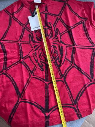 Camiseta Spiderman x Bershka
