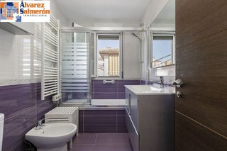 Casa adosada en venta en Zubia (La)