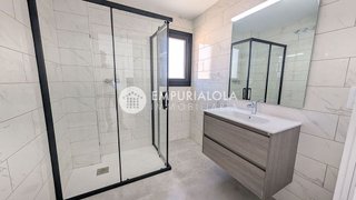 Piso en venta en Santa Margarida en Roses