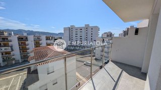 Piso en venta en Santa Margarida en Roses