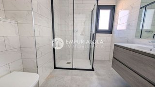 Piso en venta en Santa Margarida en Roses