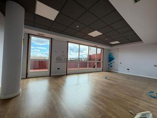 Oficina en alquiler en Centro en Ourense