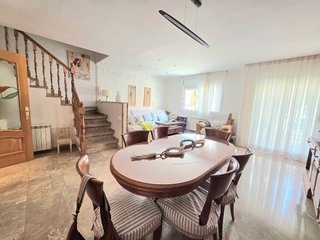 Casa adosada en venta en Poble Nou - Zona Esportiva en Terrassa