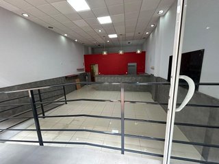 Local comercial en venta en Centro en Bétera
