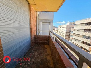 Piso en venta en Piscinas en Villarreal
