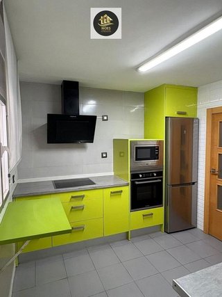 Piso en venta en Peñamefecit - Avda Barcelona en Jaén