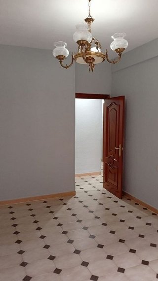 Piso en venta en Linares